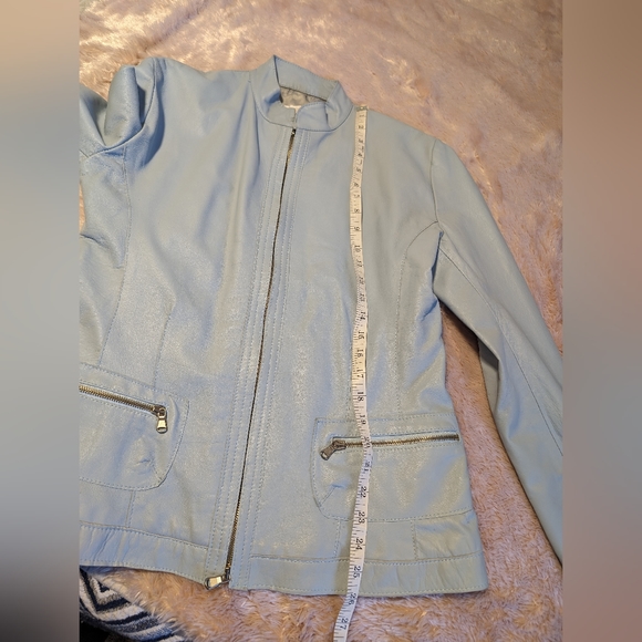 1973 Vintage Vera Pelle Sky Blue Leather Jacket - Medium/Large - Italian - Picture 6 of 16